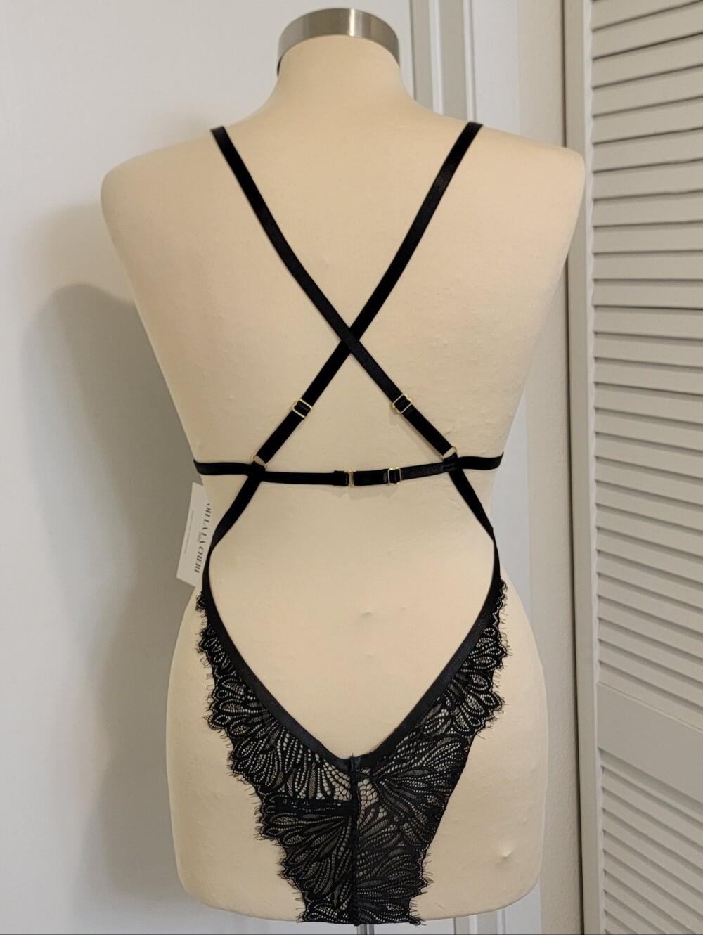 Oh La La Cheri Sheer Lace Plunge Teddy Bodysuit - Black NWT - Picture 4 of 6